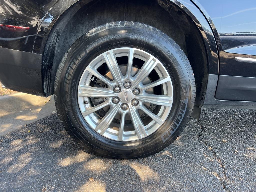 used 2018 Cadillac XT5 car, priced at $17,710