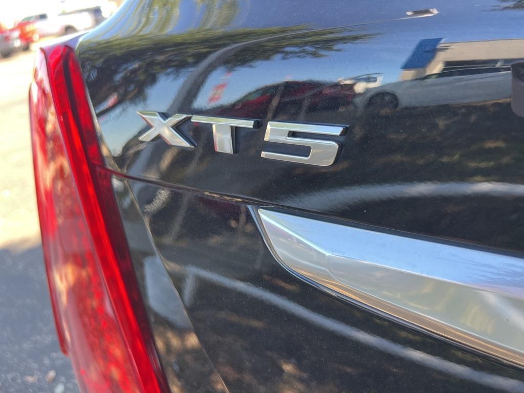 used 2018 Cadillac XT5 car, priced at $17,710
