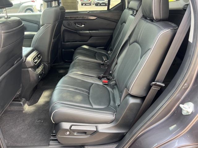 used 2023 Honda Pilot car, priced at $39,882