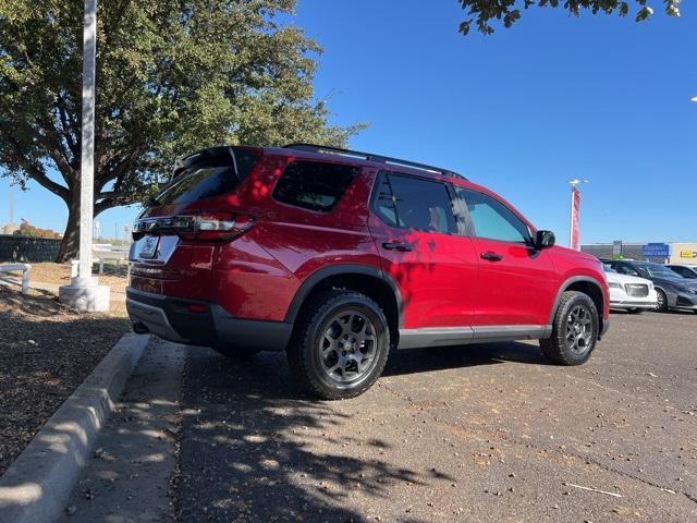 new 2025 Honda Pilot car, priced at $51,250