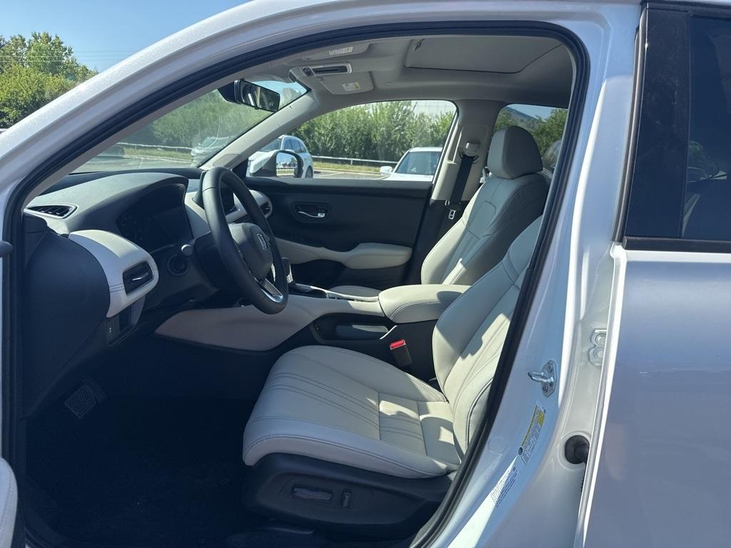 new 2026 Honda HR-V car, priced at $31,955