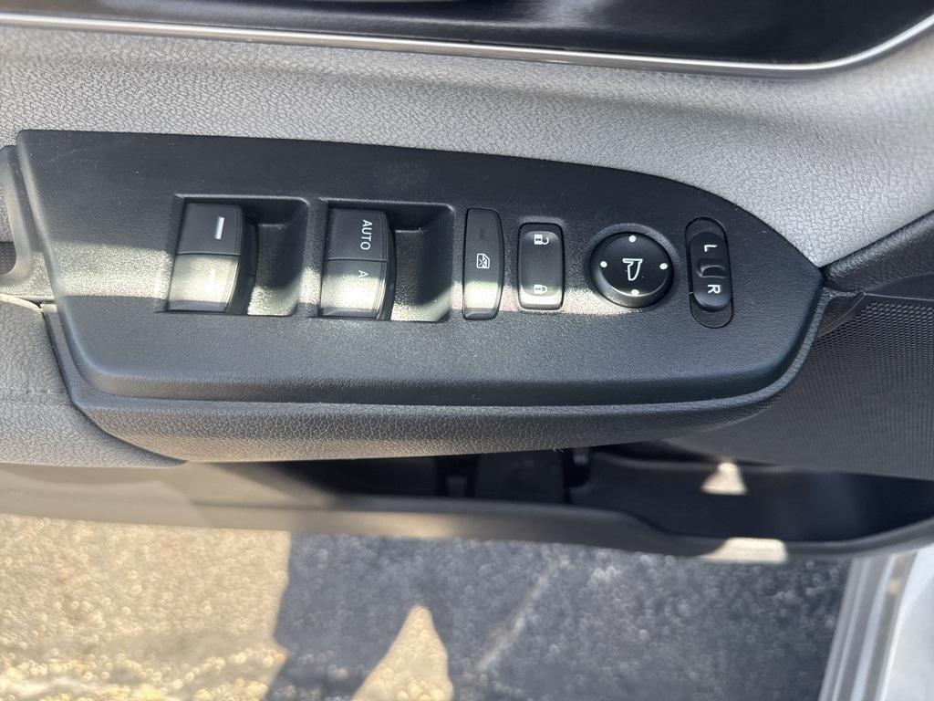 used 2022 Honda CR-V car, priced at $27,537