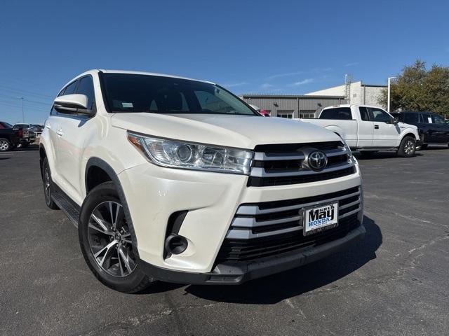 used 2019 Toyota Highlander car, priced at $23,245