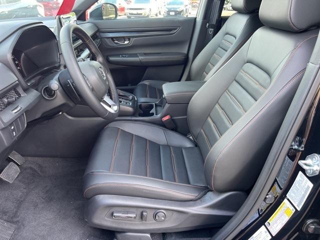 new 2025 Honda CR-V Hybrid car, priced at $39,045