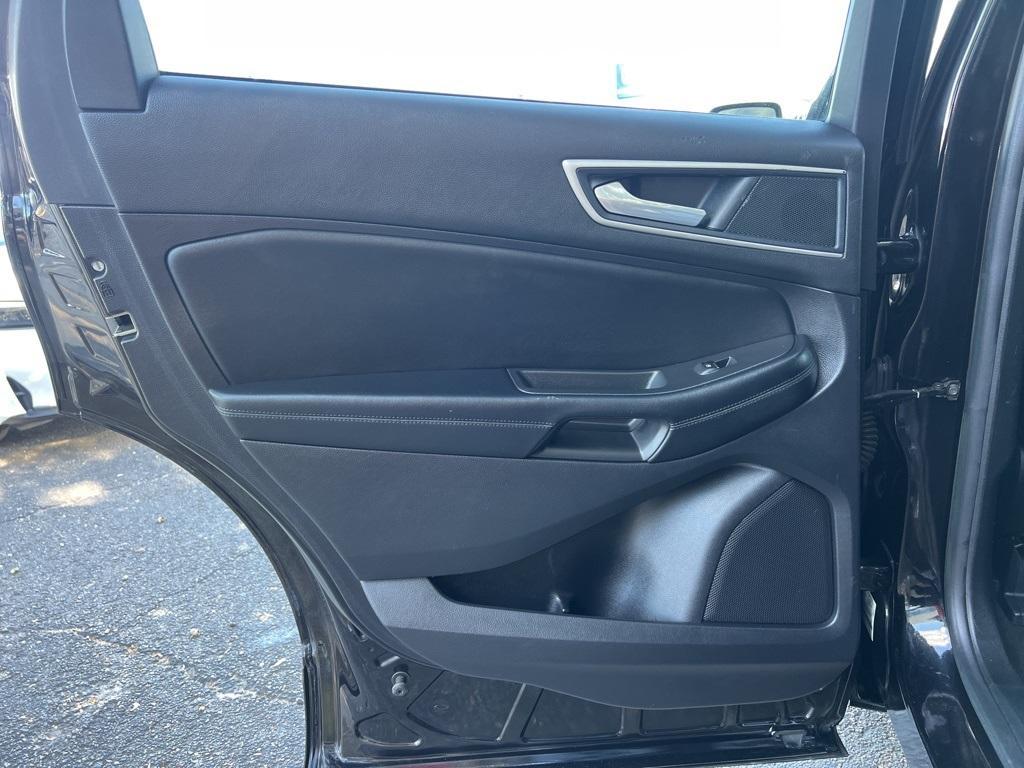 used 2021 Ford Edge car, priced at $17,644