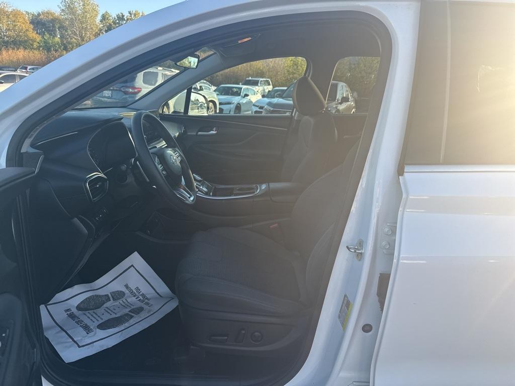 used 2021 Hyundai Santa Fe car, priced at $17,202