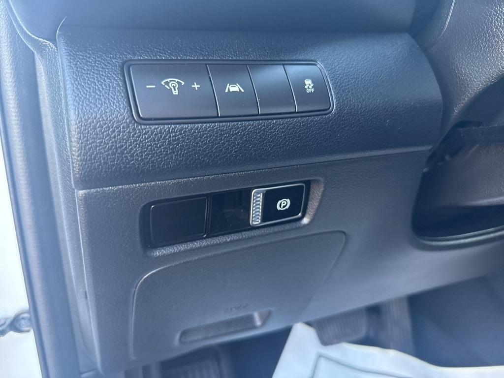 used 2021 Hyundai Santa Fe car, priced at $17,202