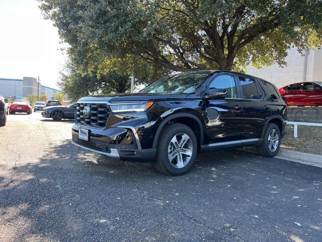 new 2025 Honda Pilot car, priced at $46,995