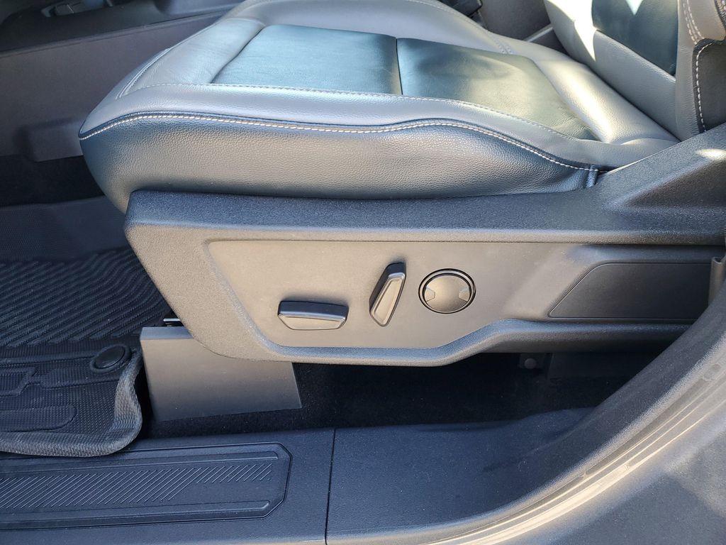 used 2022 Ford Bronco car, priced at $43,568