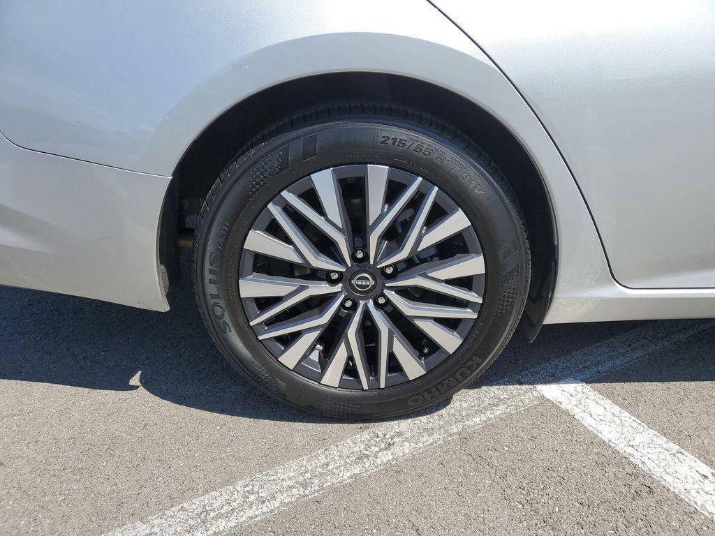 used 2024 Nissan Altima car, priced at $22,440