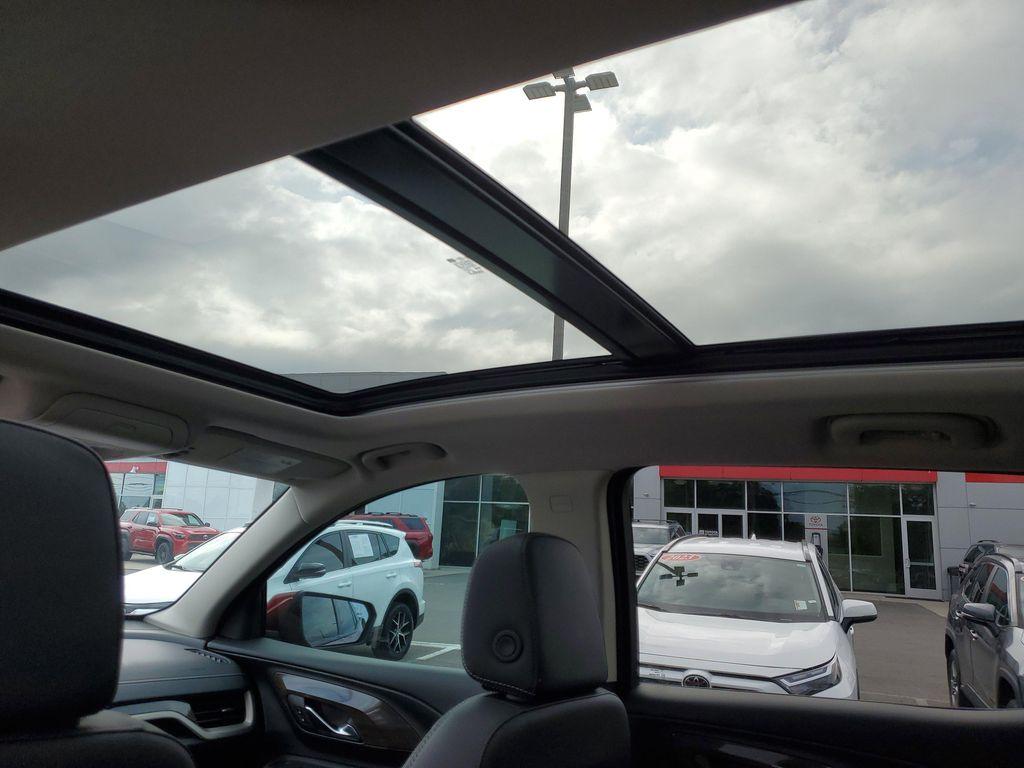 used 2024 GMC Terrain car, priced at $34,095