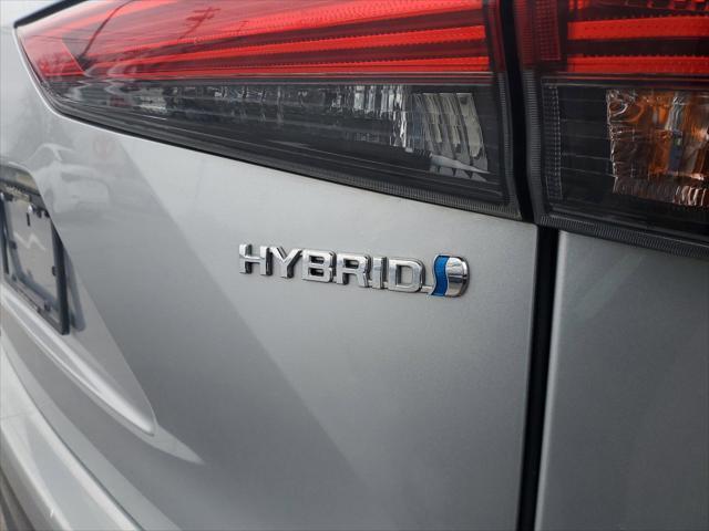 used 2020 Toyota Highlander Hybrid car, priced at $37,815