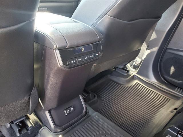 used 2021 Toyota Highlander car, priced at $35,630