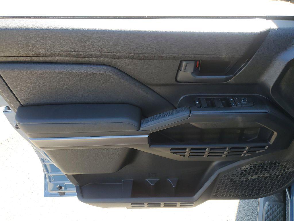 new 2025 Toyota 4Runner car, priced at $44,958