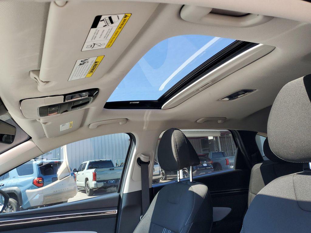 used 2022 Hyundai Tucson car, priced at $22,417