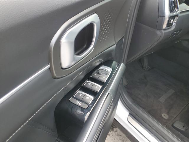 used 2021 Kia Sorento car, priced at $26,599