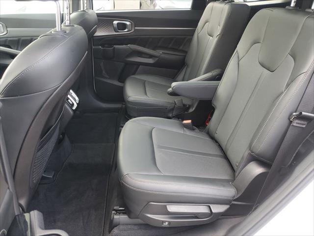 used 2021 Kia Sorento car, priced at $26,599