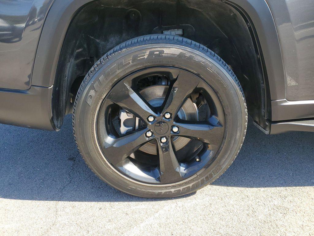 used 2022 Jeep Grand Cherokee L car, priced at $29,525