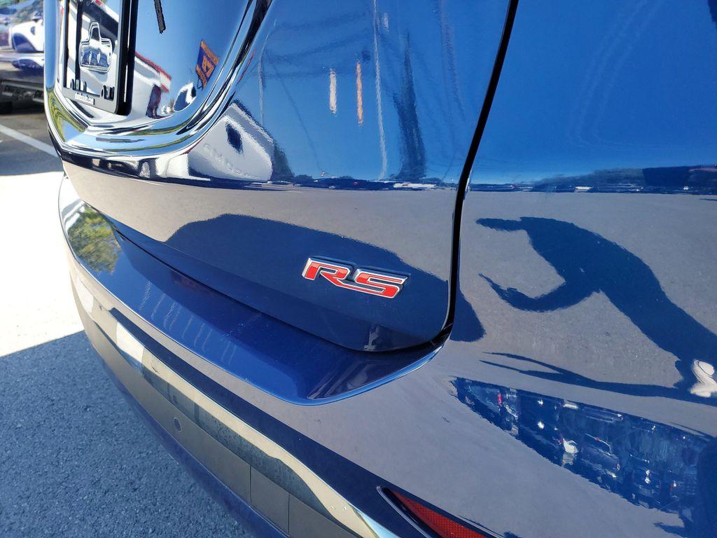 used 2022 Chevrolet Equinox car, priced at $21,860