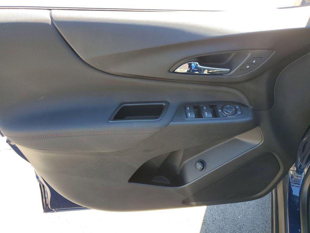 used 2022 Chevrolet Equinox car, priced at $21,860