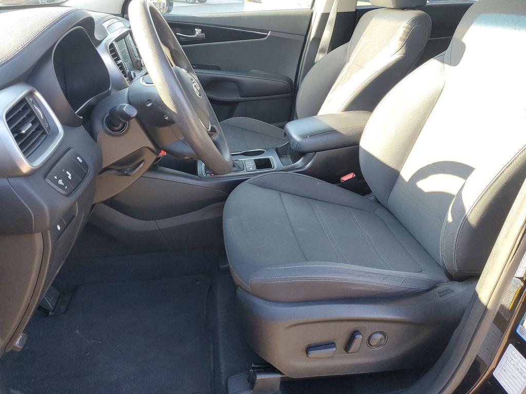 used 2019 Kia Sorento car, priced at $14,262