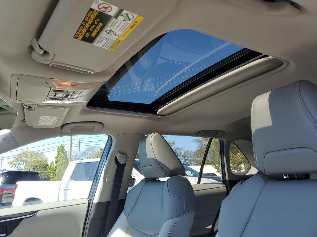 used 2021 Toyota RAV4 car, priced at $29,476