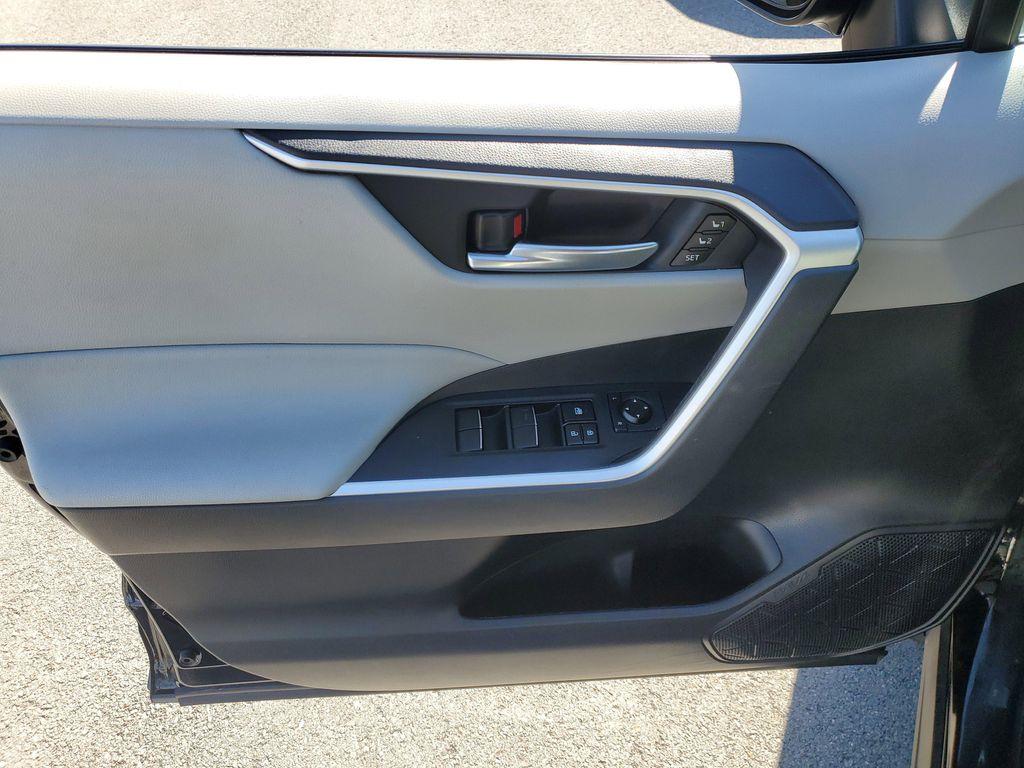 used 2021 Toyota RAV4 car, priced at $29,476