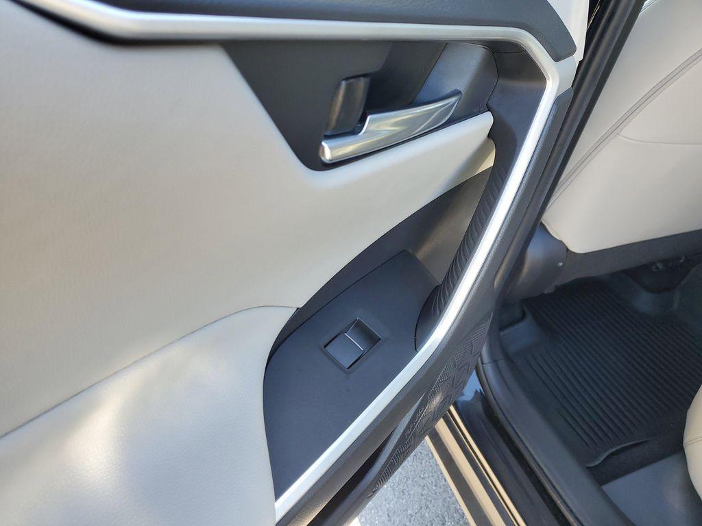 used 2021 Toyota RAV4 car, priced at $29,476