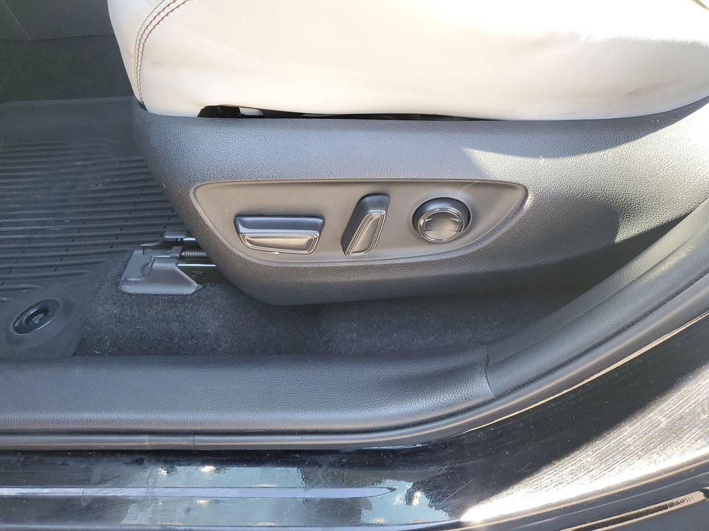 used 2021 Toyota RAV4 car, priced at $29,476