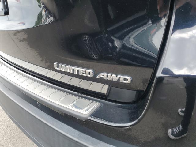 used 2019 Toyota Highlander car, priced at $28,599
