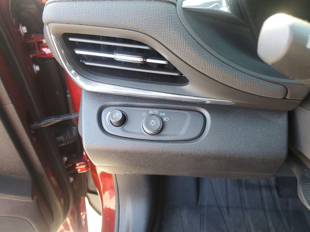 used 2024 Buick Envista car, priced at $22,680