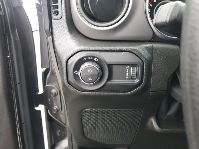 used 2023 Jeep Gladiator car, priced at $33,895