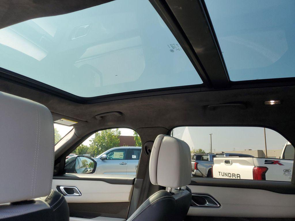 used 2020 Land Rover Range Rover Velar car, priced at $47,506