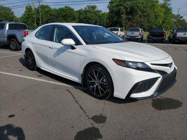 used 2024 Toyota Camry Hybrid car, priced at $30,452