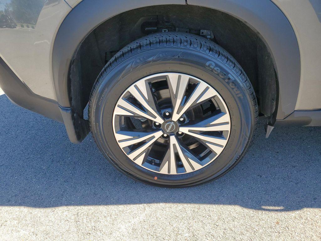 used 2023 Nissan Rogue car, priced at $23,824