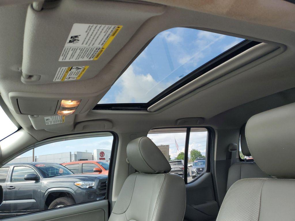 used 2019 Nissan Frontier car, priced at $23,718