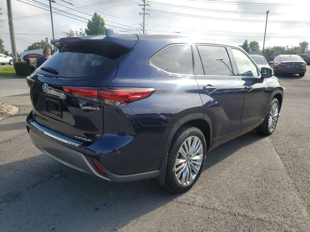 used 2023 Toyota Highlander Hybrid car, priced at $48,491
