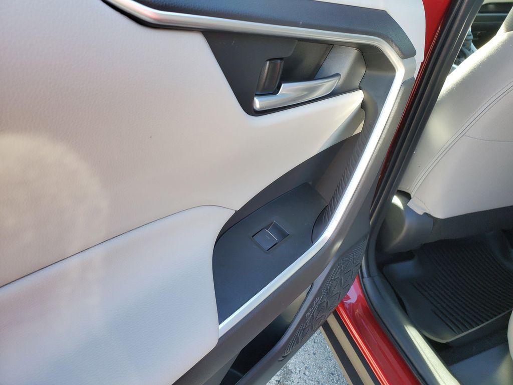 new 2025 Toyota RAV4 car, priced at $35,398