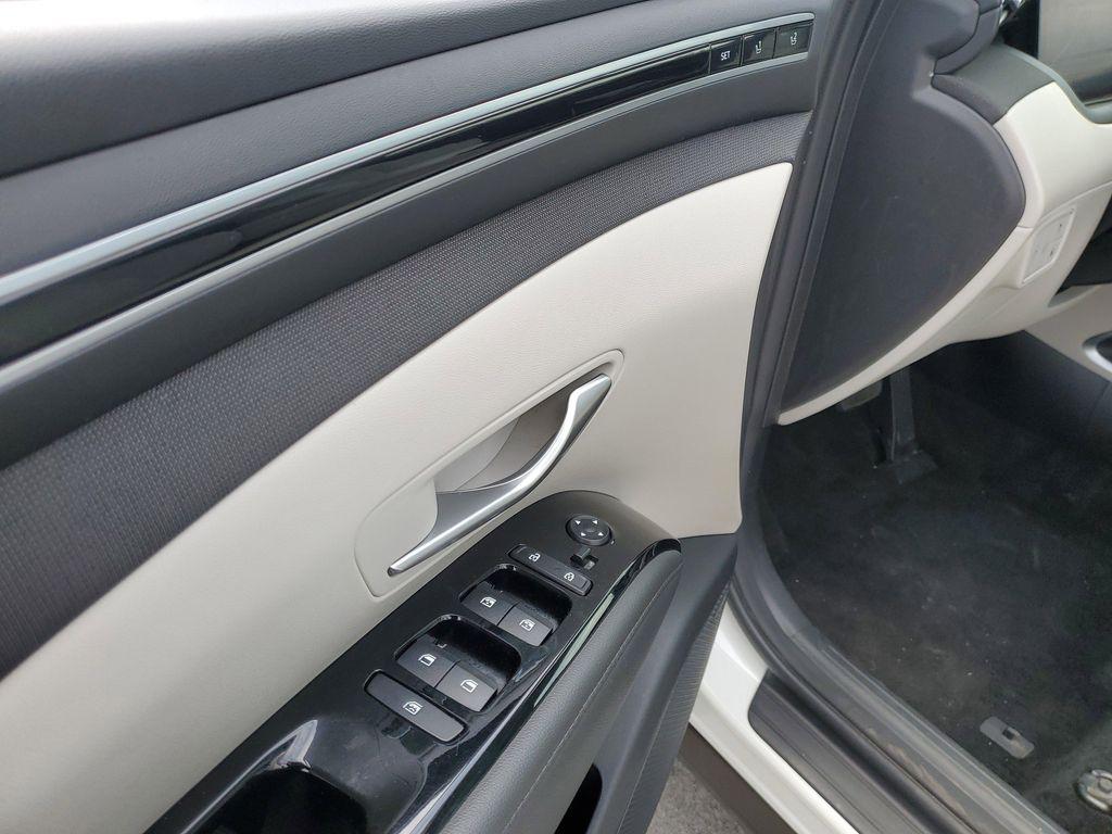 used 2024 Hyundai TUCSON Plug-In Hybrid car, priced at $30,765