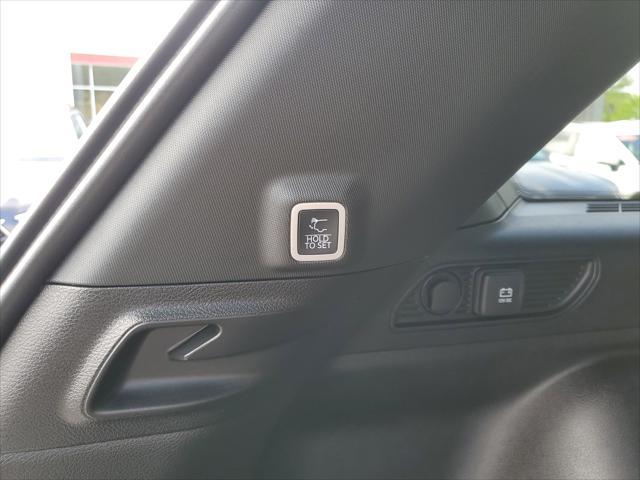 used 2025 Jeep Grand Cherokee car, priced at $39,211