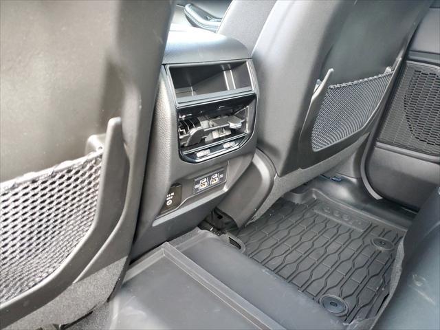 used 2025 Jeep Grand Cherokee car, priced at $39,211