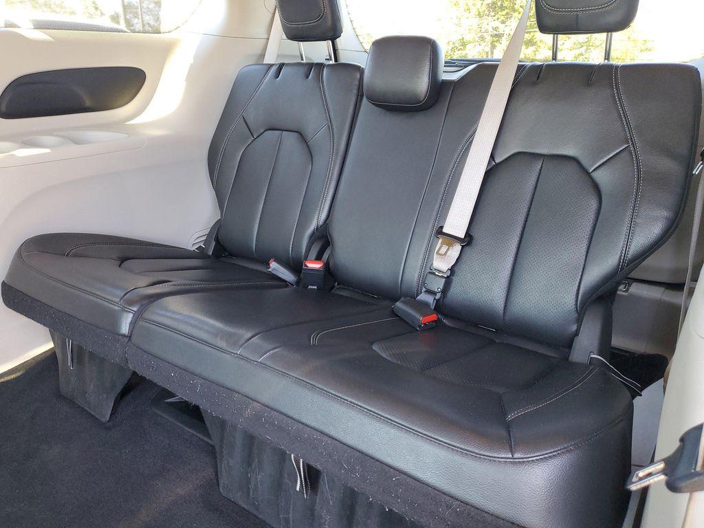used 2022 Chrysler Pacifica car, priced at $21,897