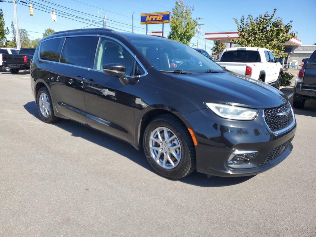 used 2022 Chrysler Pacifica car, priced at $21,897