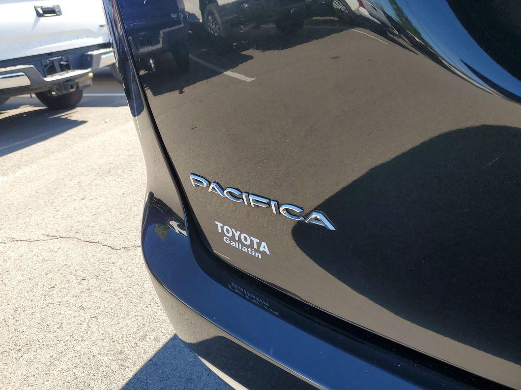 used 2022 Chrysler Pacifica car, priced at $21,897