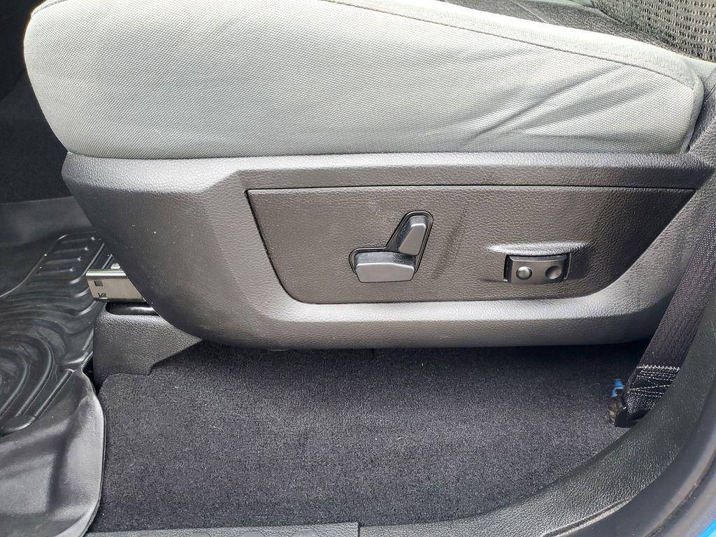 used 2020 Ram 1500 Classic car, priced at $20,462