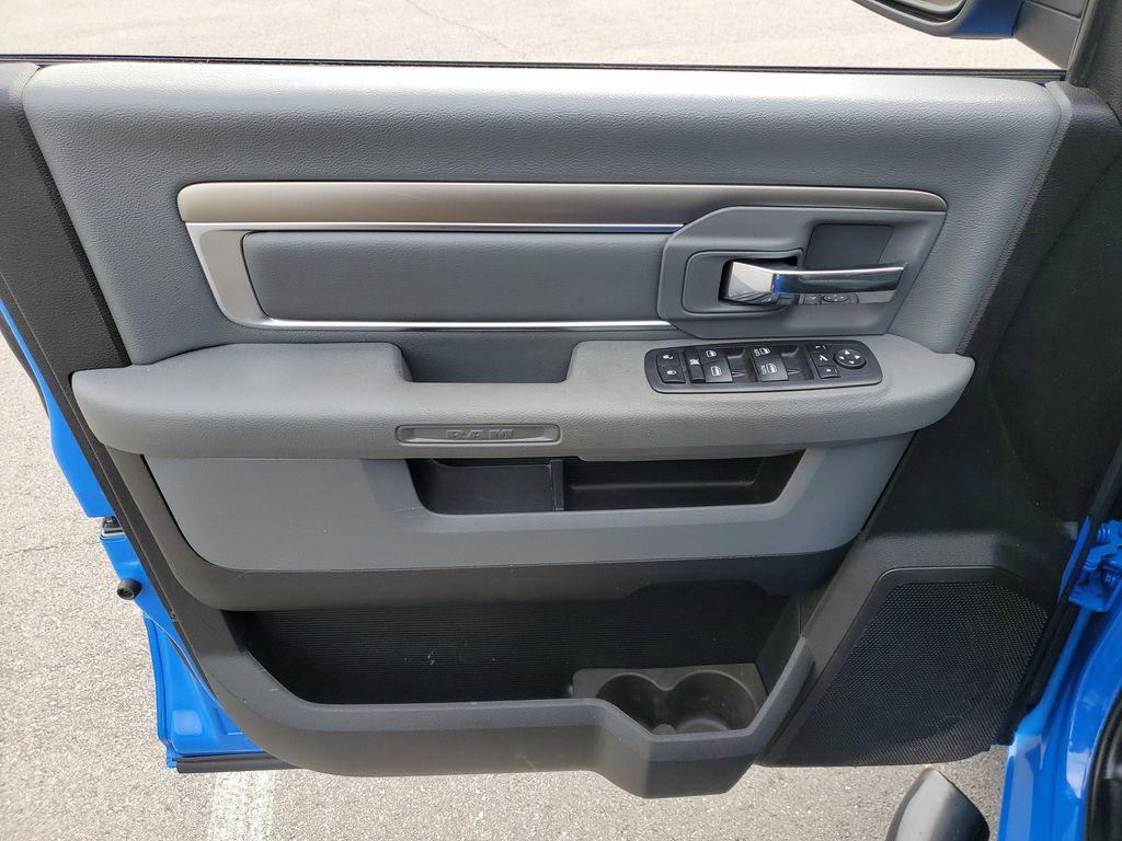 used 2020 Ram 1500 Classic car, priced at $20,462