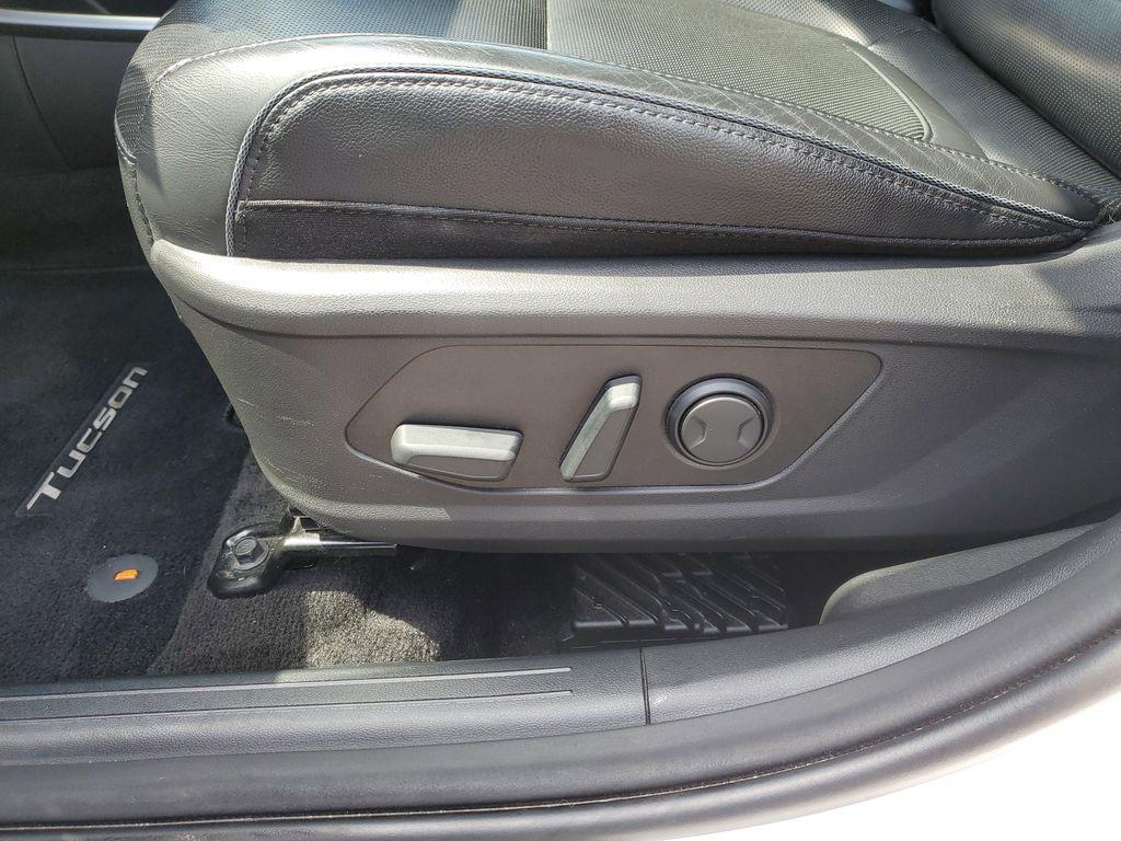 used 2022 Hyundai TUCSON Hybrid car, priced at $21,267