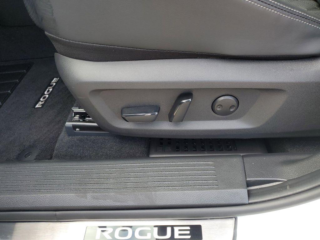 used 2024 Nissan Rogue car, priced at $33,641