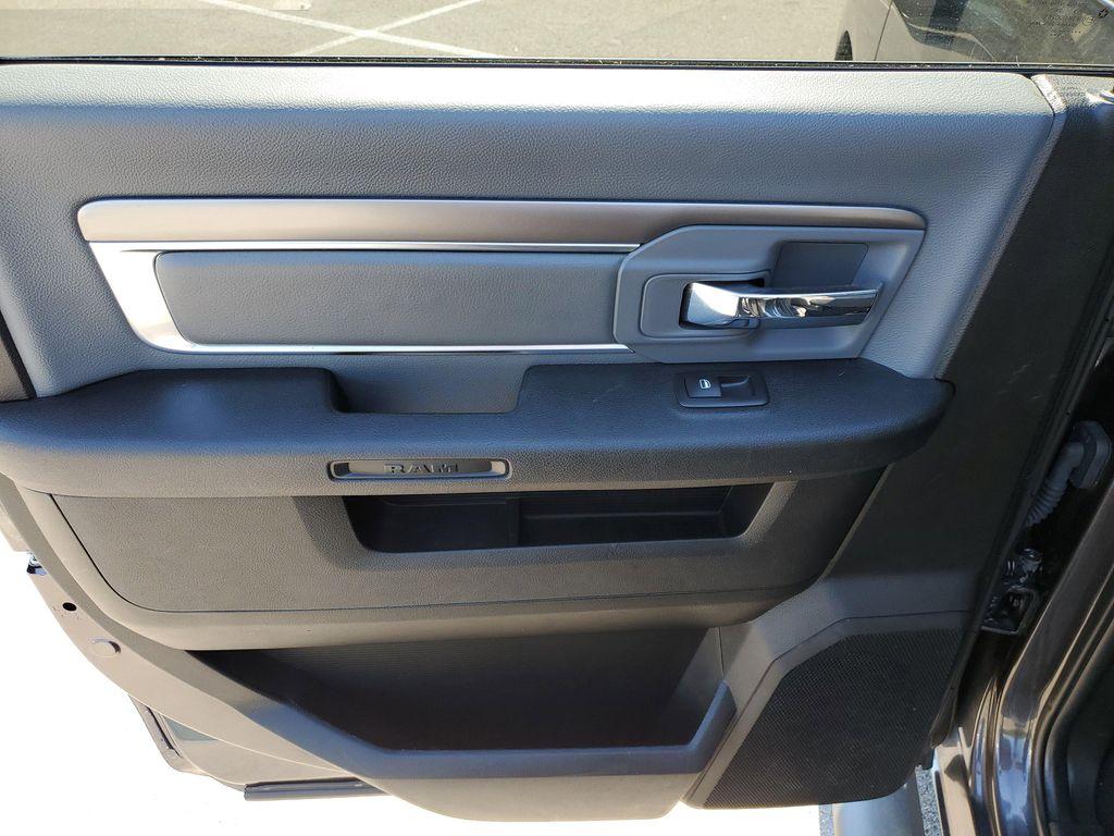 used 2022 Ram 1500 Classic car, priced at $27,540