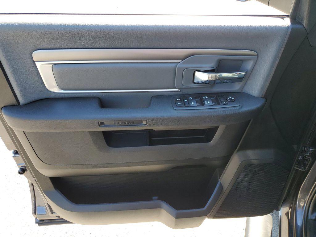 used 2022 Ram 1500 Classic car, priced at $27,540